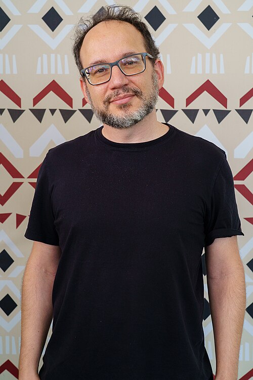 João Peschanski portrait at Wikimania 2025 WikiPortraits Studio