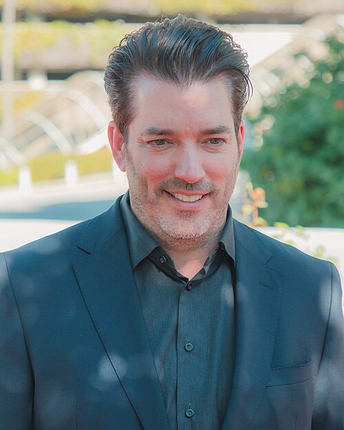 Jonathan Scott at the 53rd Saturn Awards
