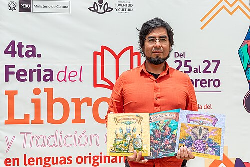Jorge Armando participando de la 4ta Feria del libro y tradición oral en lenguas originarias realizada en Huancayo, departamento de Junín, Perú.