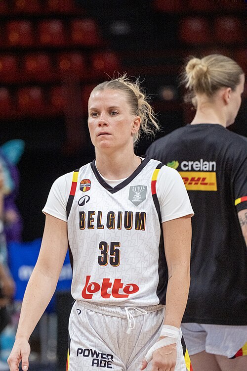 Julie Vanloo 35 Belgium 20250625