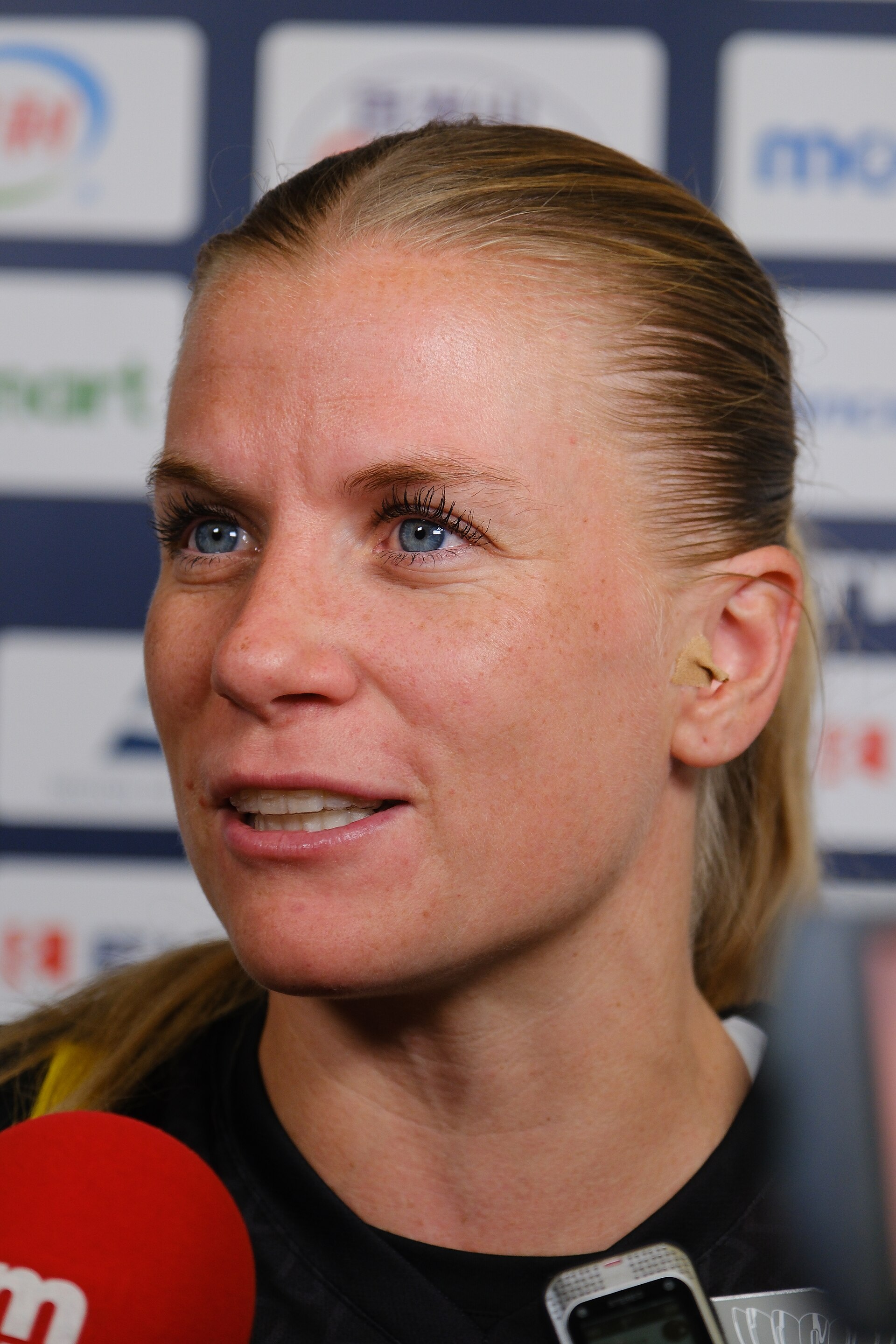 Julie Vanloo 35 Belgium 20250629