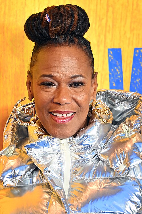 Cast member Kecia Lewis at the first anniversary celebration for "Hell's Kitchen" on Broadway, April 2025