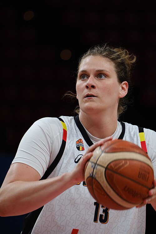 Kyara Linskens 13 Belgium 20250627