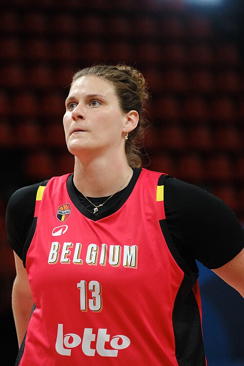 Kyara Linskens 13 Belgium practice 20250623