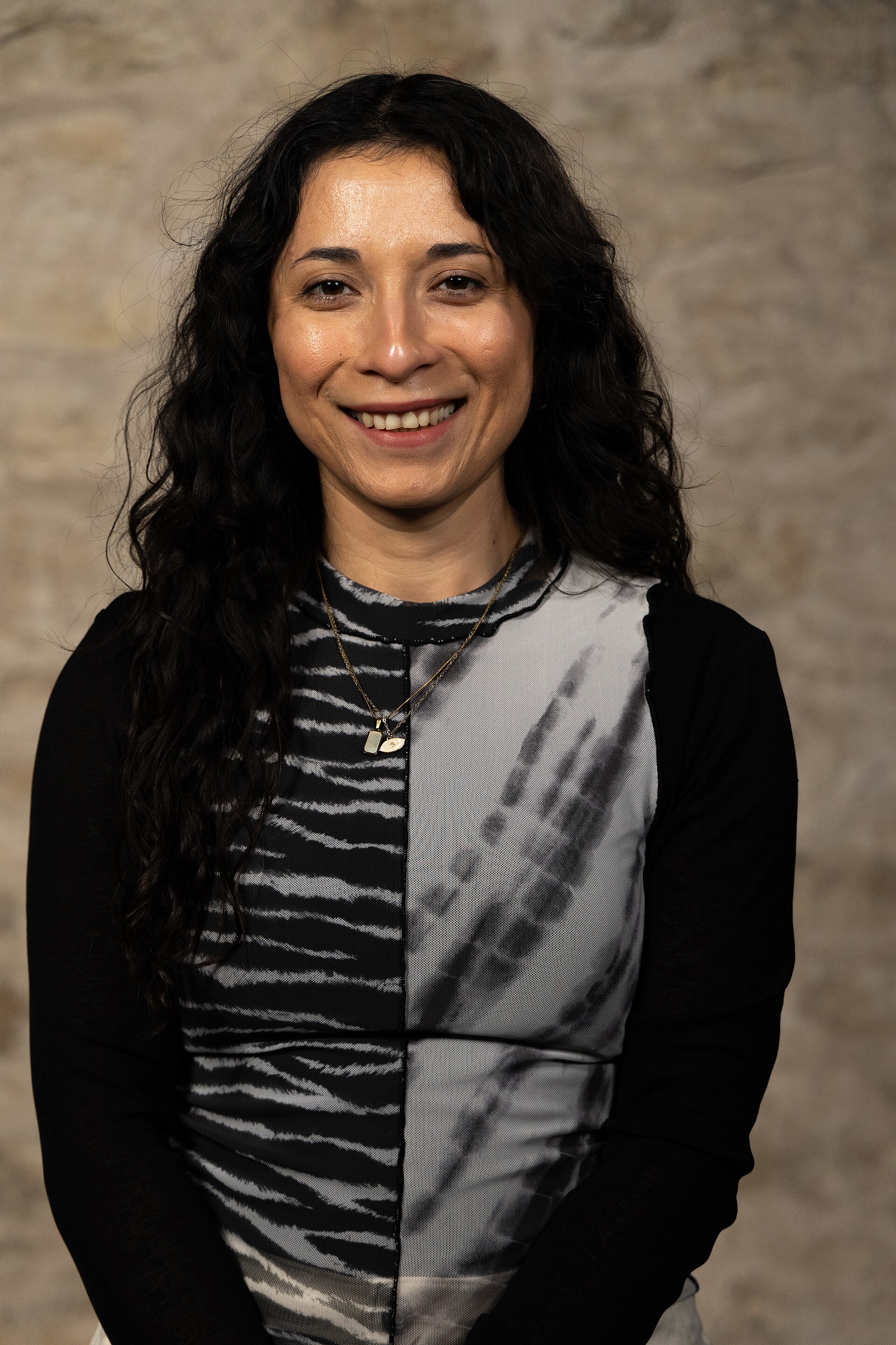 Lili Soto, Cam Op, at the WikiPortraits studio at the 2025 SXSW Festival.