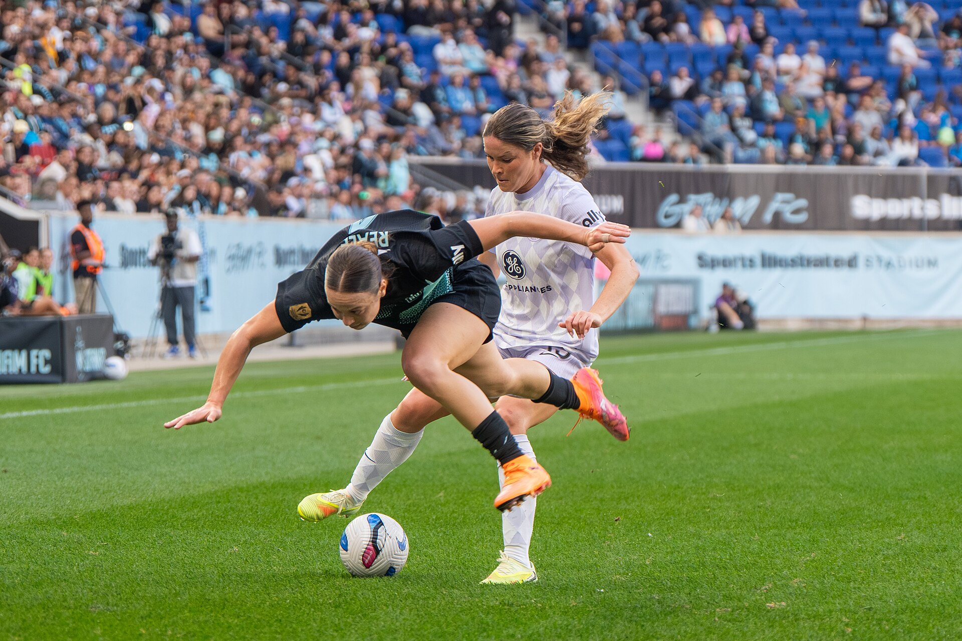 Lilly Reale Emma Sears during Gotham FC vs Racing Louisville on Oct 19, 2025