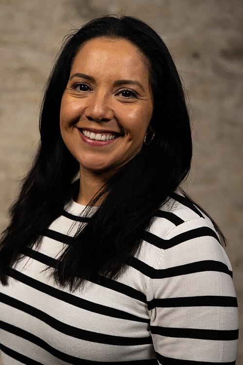 Lisa Hernandez at the WikiPortraits studio at the 2025 SXSW Festival.