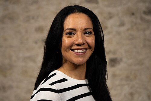 Lisa Hernandez at the WikiPortraits studio at the 2025 SXSW Festival.