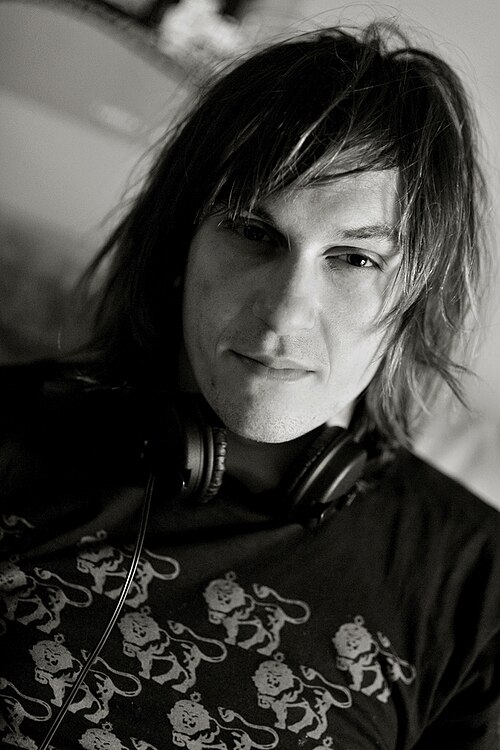 Little Mike - Birdy Nam Nam. Festival 7ème Vague. 2012.