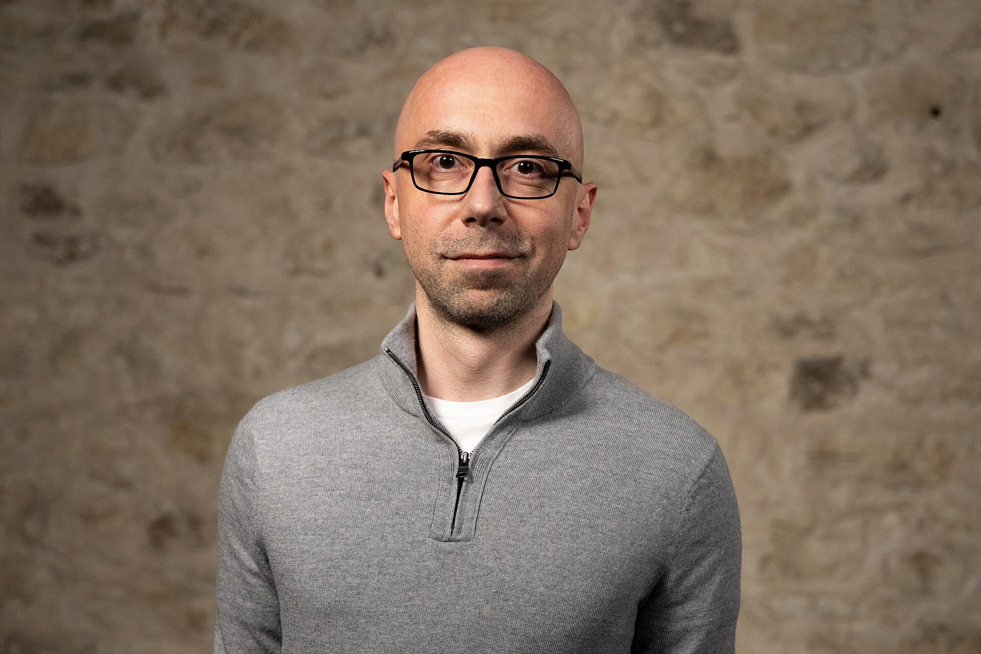 Lucas Czekaj, Founder, at the WikiPortraits studio at the 2025 SXSW Festival.