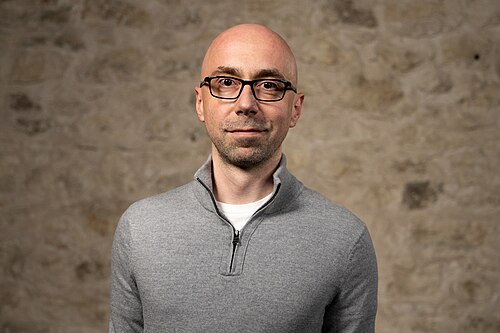 Lucas Czekaj, Founder, at the WikiPortraits studio at the 2025 SXSW Festival.