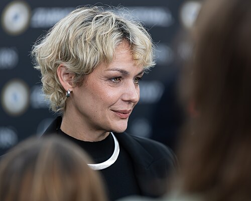 Luise Heyer on the Green Carpet at the 2025 Zurich Film Festival.