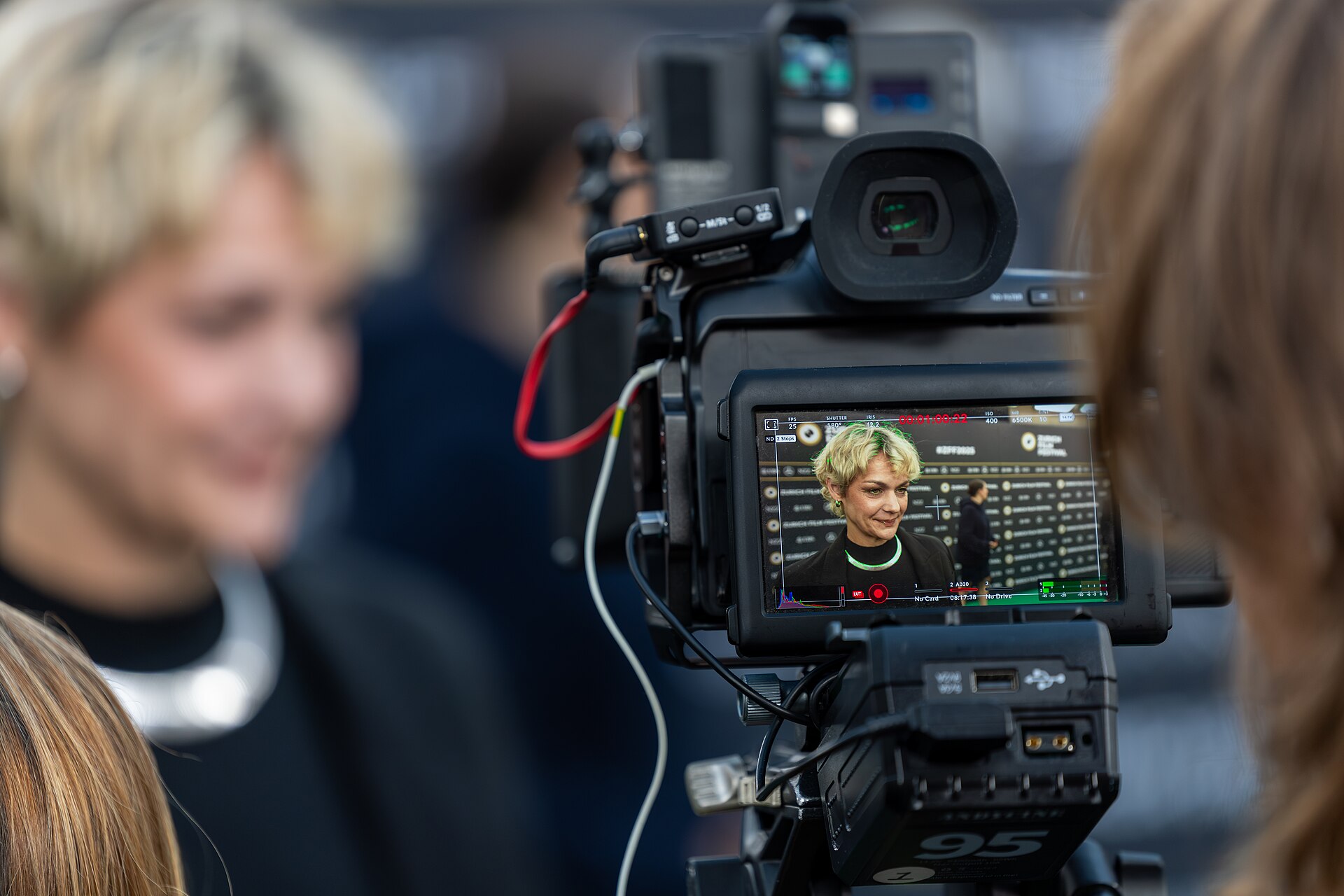 Luise Heyer on the Green Carpet at the 2025 Zurich Film Festival.