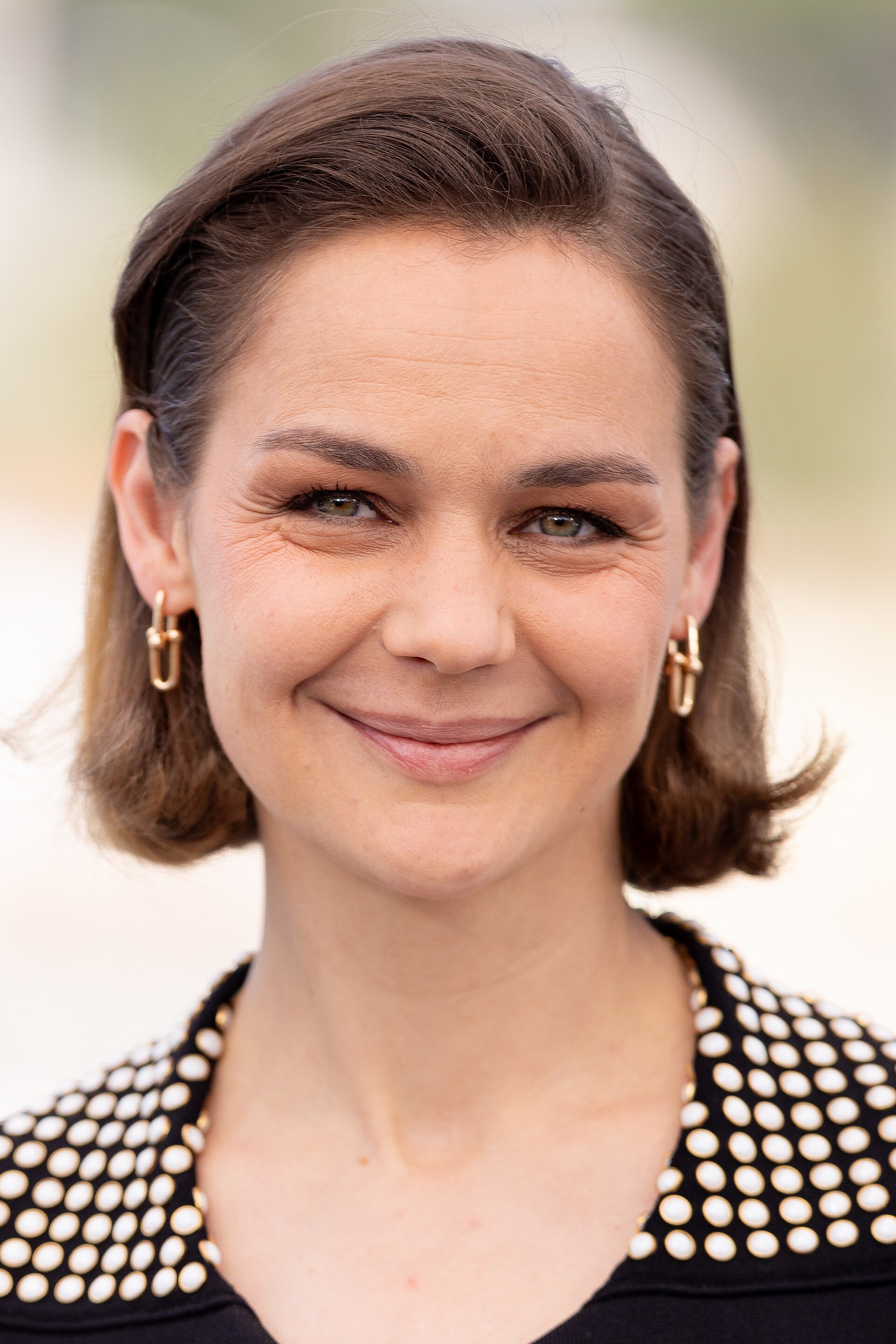 Luise Heyer presenting the movie Sound of Falling at the 2025 Cannes Film Festival