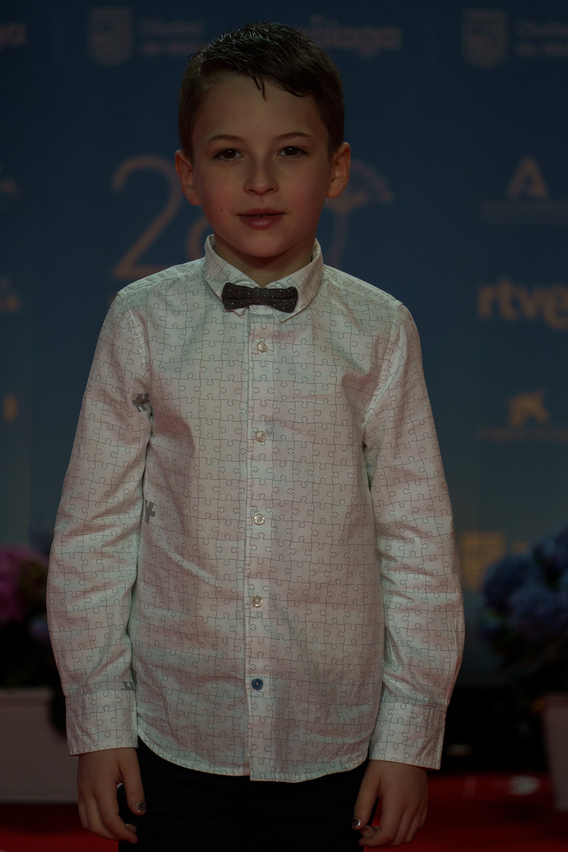 Álex Infantes at the Red Carpet of the Malaga 2025 Festival next to Cervantes Theater