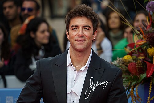 Álvaro de Luna at the Red Carpet of the Malaga 2025 Festival next to Cervantes Theater