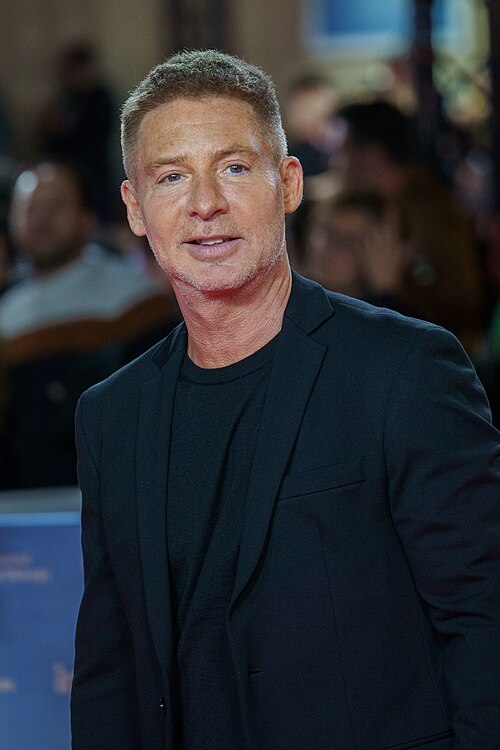 Adrián Suar at the Red Carpet of the Malaga 2025 Festival next to Cervantes Theater