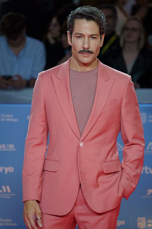 Alejandro Albarracín at the Red Carpet of the Malaga 2025 Festival next to Cervantes Theater