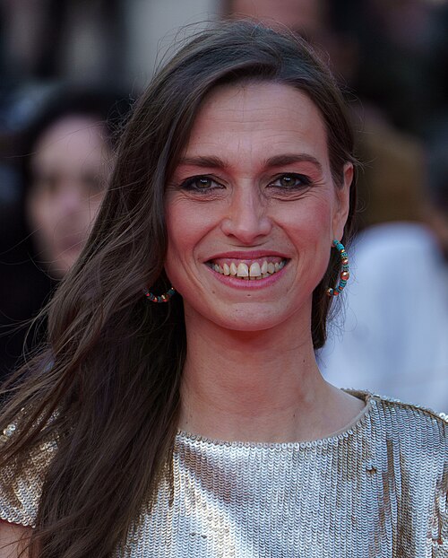 Clara Mendez-Leite at the Red Carpet during the Malaga 2025 Festival