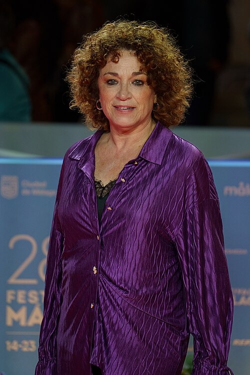 Cristina Marcos at the Red Carpet of the Malaga 2025 Festival next to Cervantes Theater