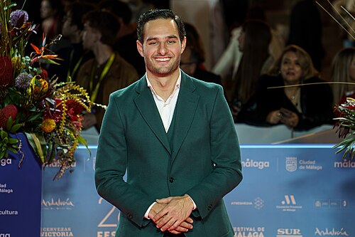 Eduardo Rosa at the Red Carpet of the Malaga 2025 Festival next to Cervantes Theater