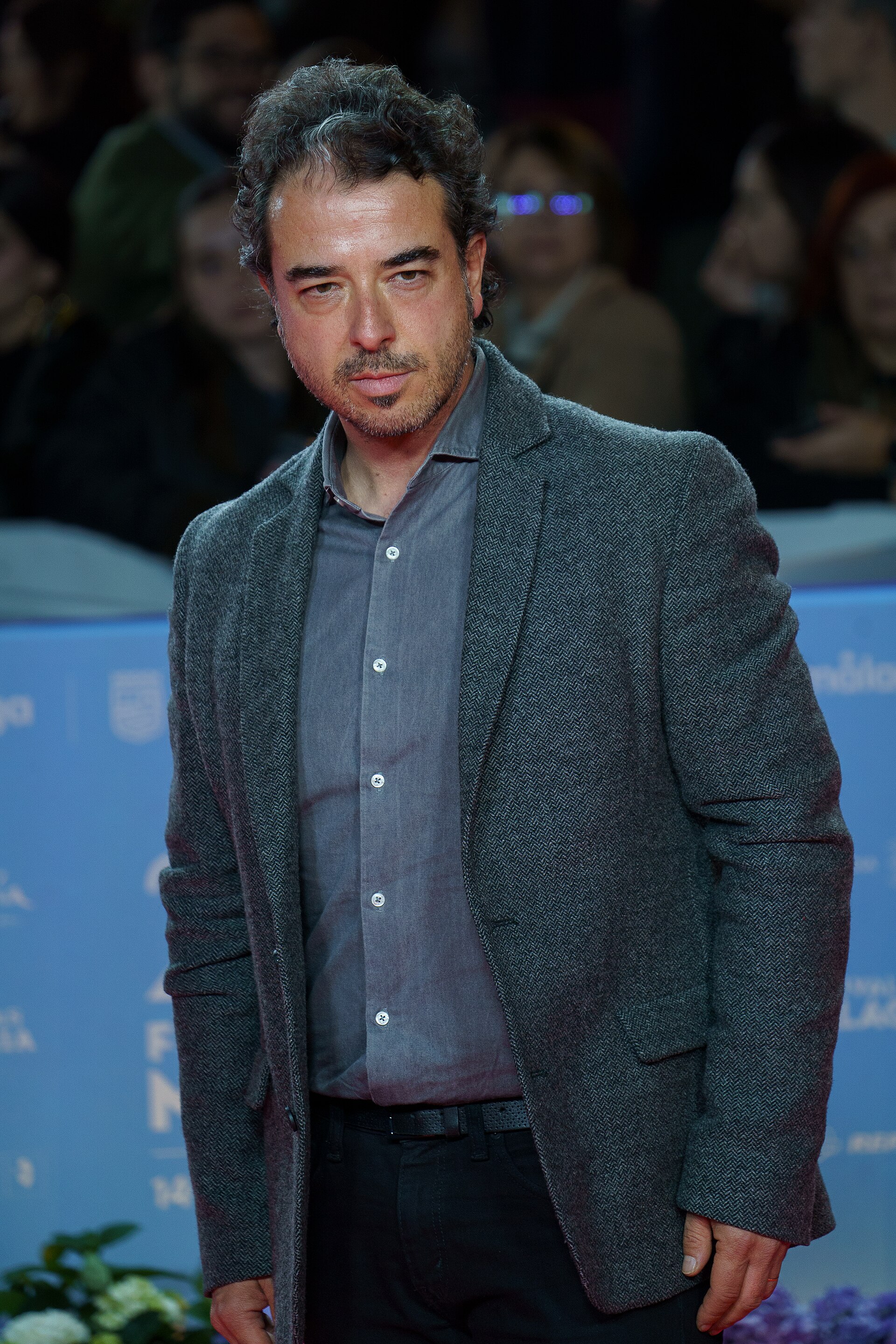 Enrique Palacios at the Red Carpet of the Malaga 2025 Festival next to Cervantes Theater