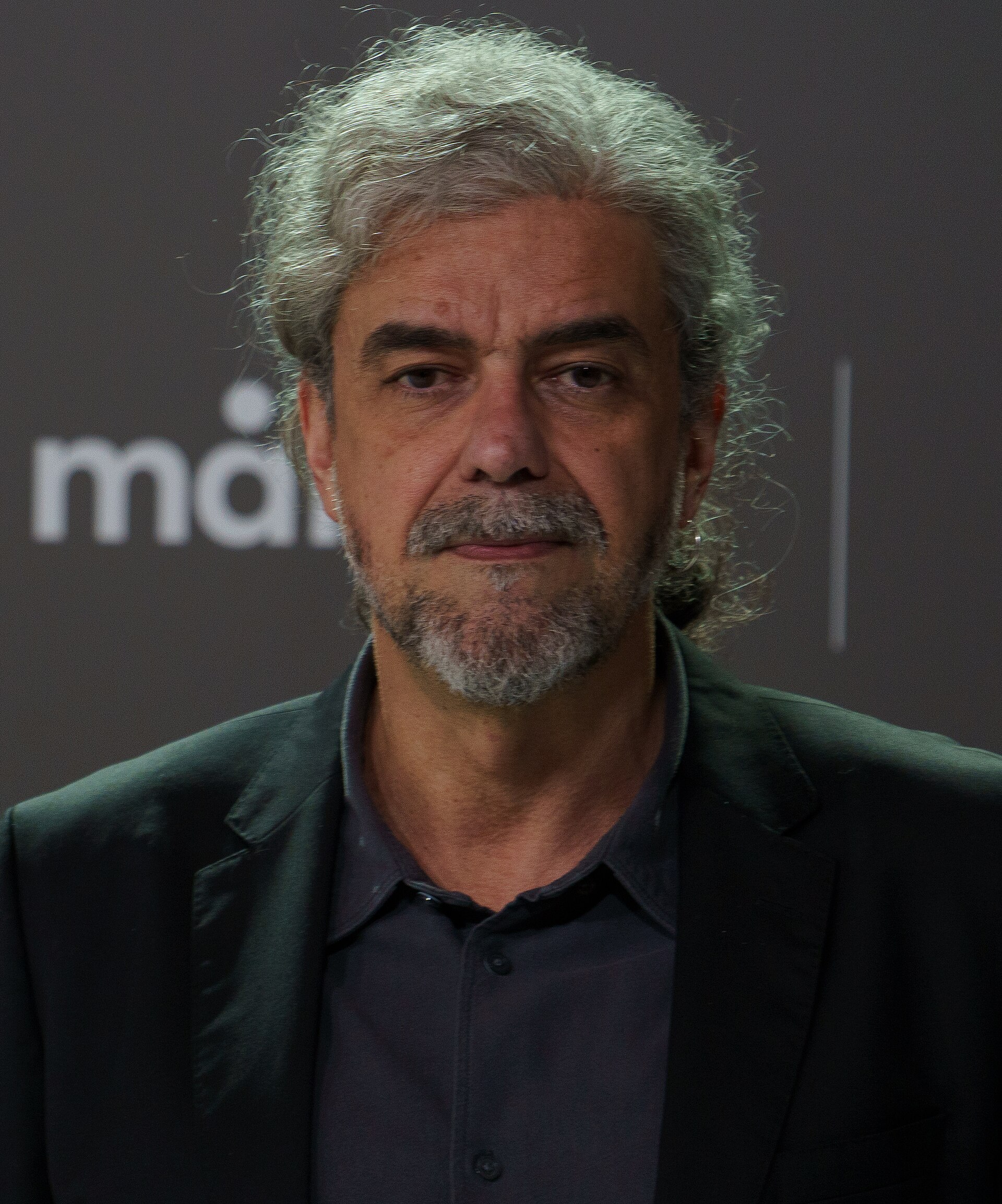 Fernando León de Aranoa at the Red Carpet of the Malaga 2025 Festival next to Cervantes Theater