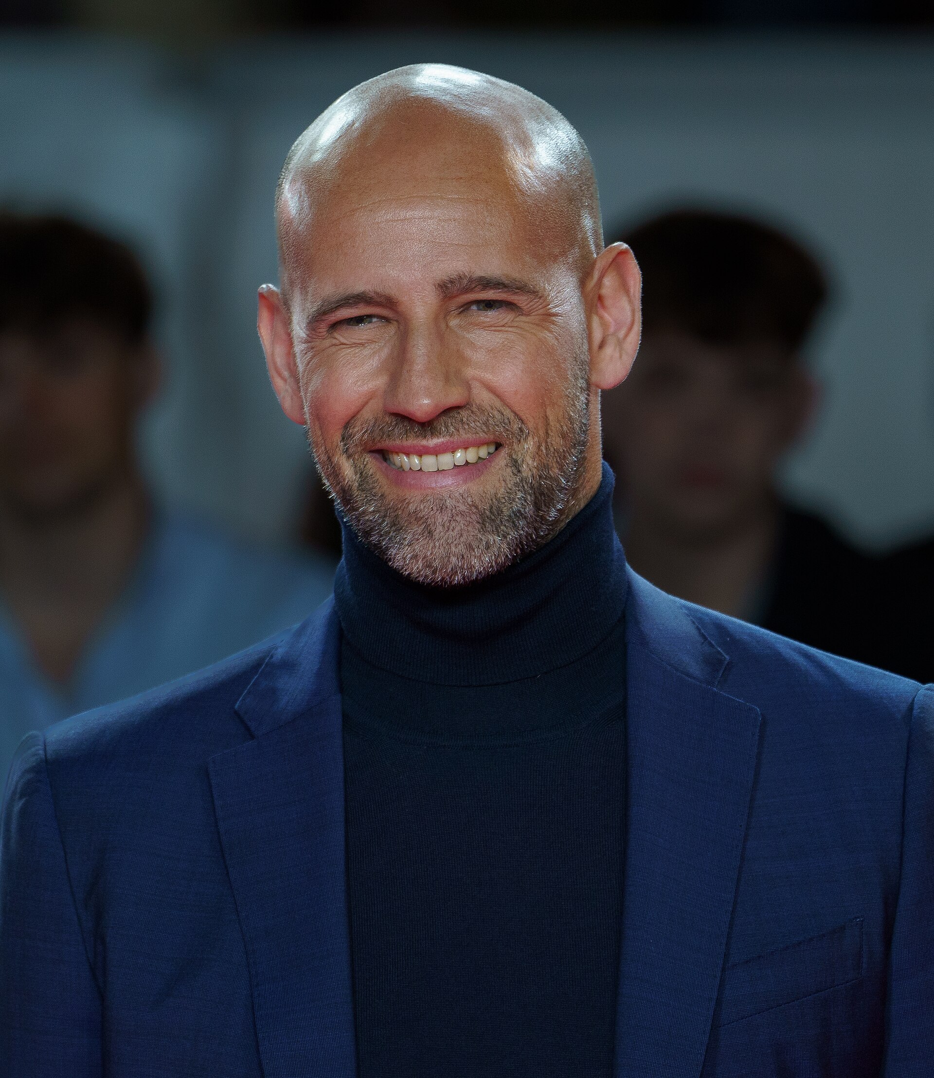 Gonzalo Miró at the Red Carpet of the Malaga 2025 Festival next to Cervantes Theater