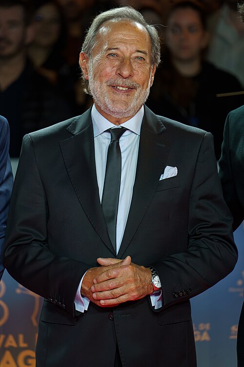 Guillermo Francella at the Red Carpet of the Malaga 2025 Festival next to Cervantes Theater