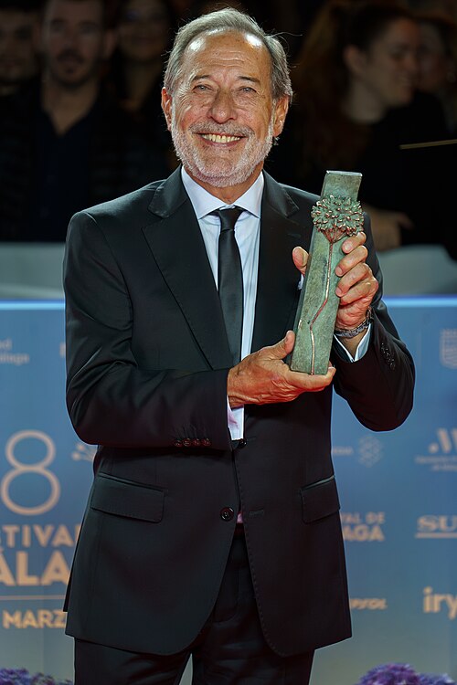 Guillermo Francella at the Red Carpet of the Malaga 2025 Festival next to Cervantes Theater  showing the Biznaga Restrospective Award 2025.