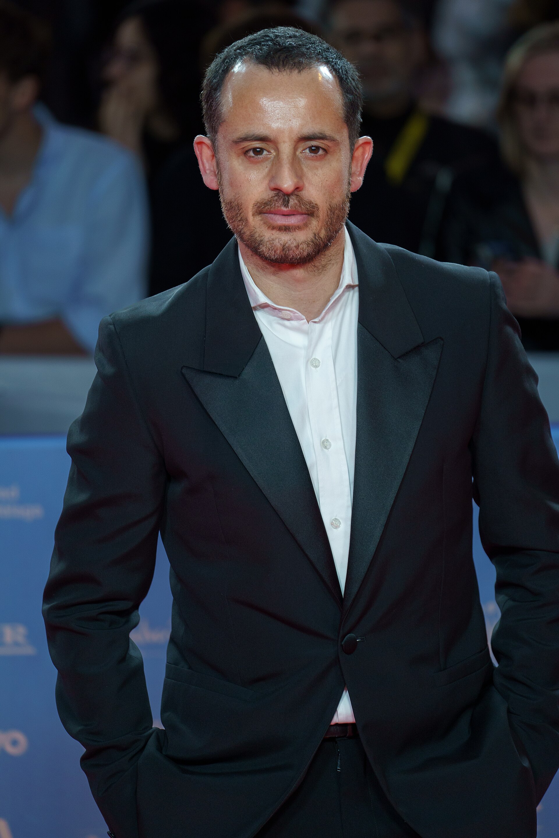 Javier Pereira at the Red Carpet of the Malaga 2025 Festival next to Cervantes Theater