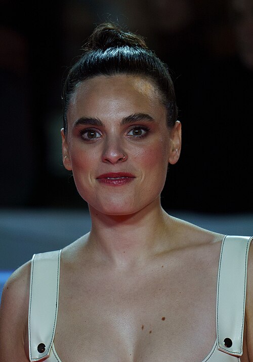 Jone Laspiur at the Red Carpet of the Malaga 2025 Festival next to Cervantes Theater