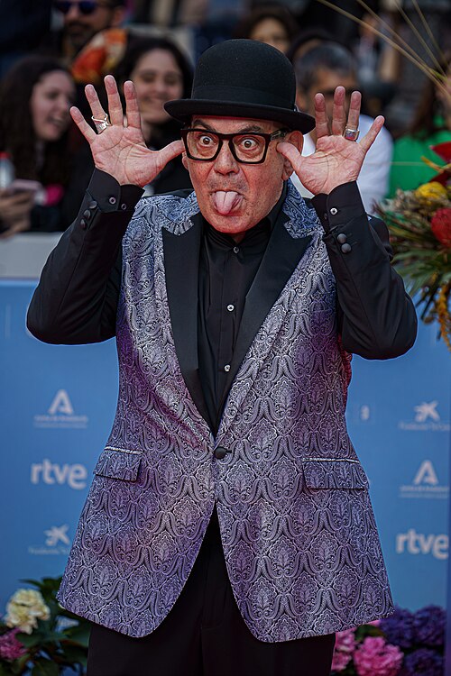 José Corbacho at the Red Carpet of the Malaga 2025 Festival next to Cervantes Theater