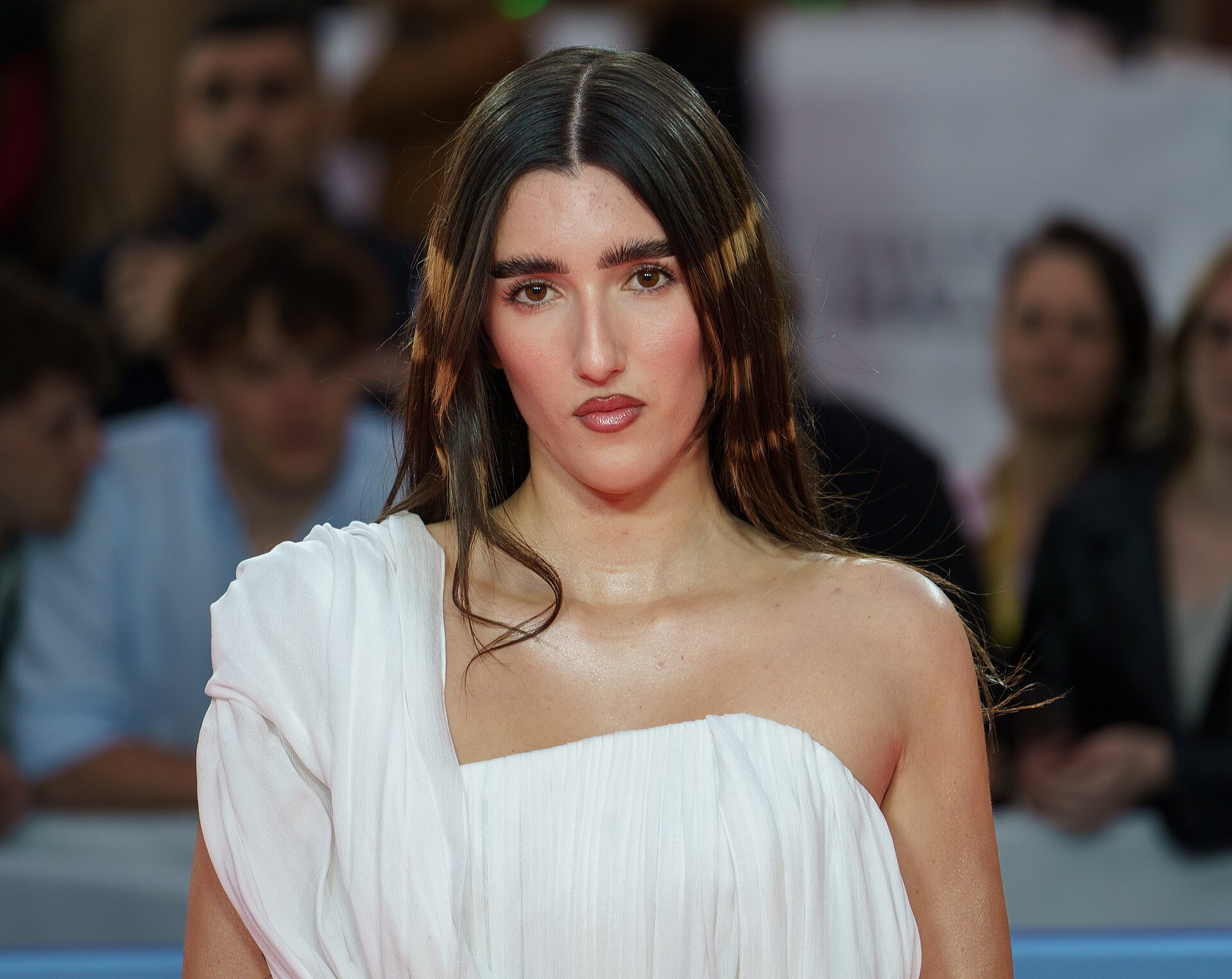 Judeline at the Red Carpet of the Malaga 2025 Festival next to Cervantes Theater