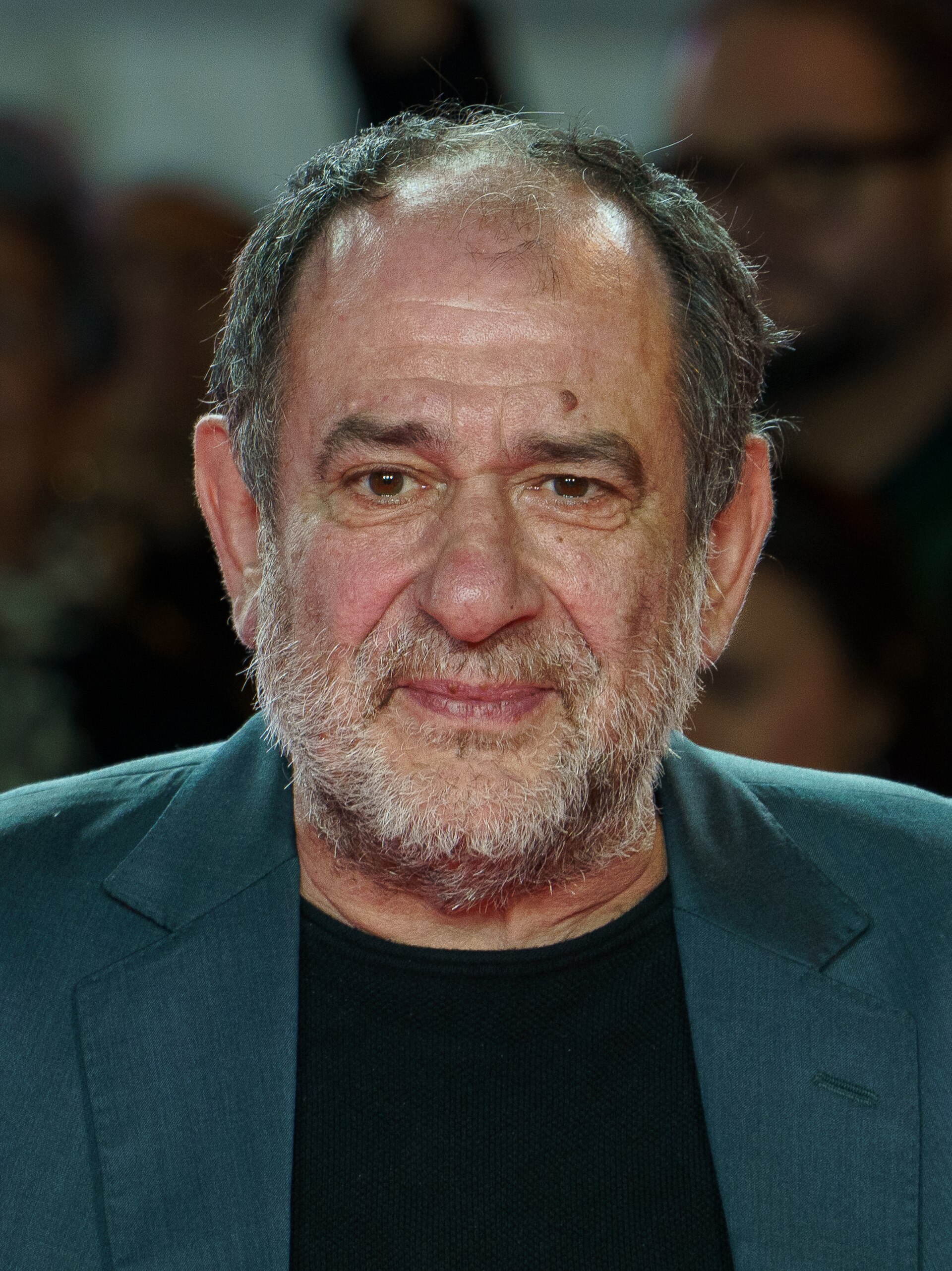 Karra Elejalde at the Red Carpet of the Malaga 2025 Festival next to Cervantes Theater