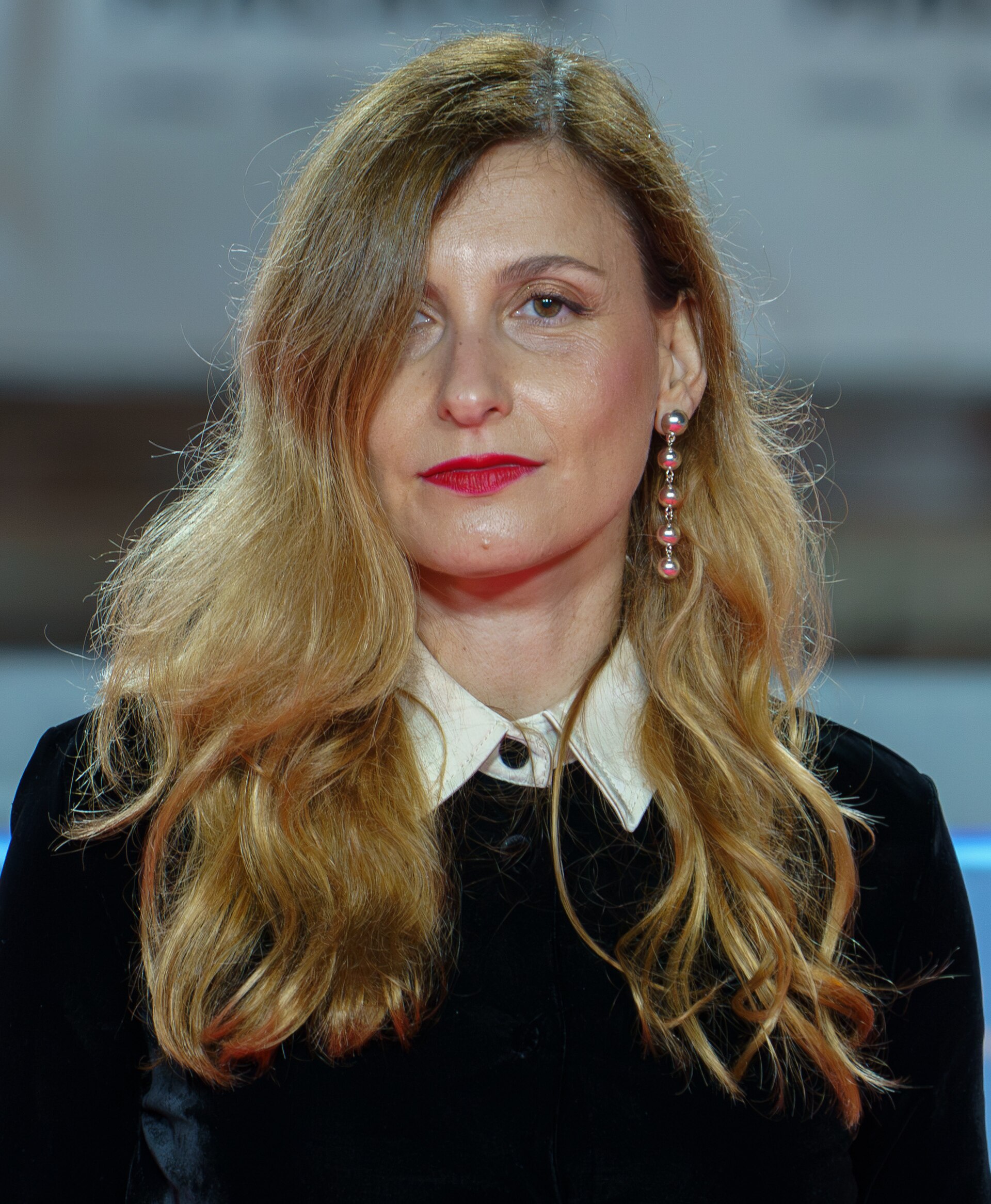 Laura Hojman at the Red Carpet of the Malaga 2025 Festival next to Cervantes Theater