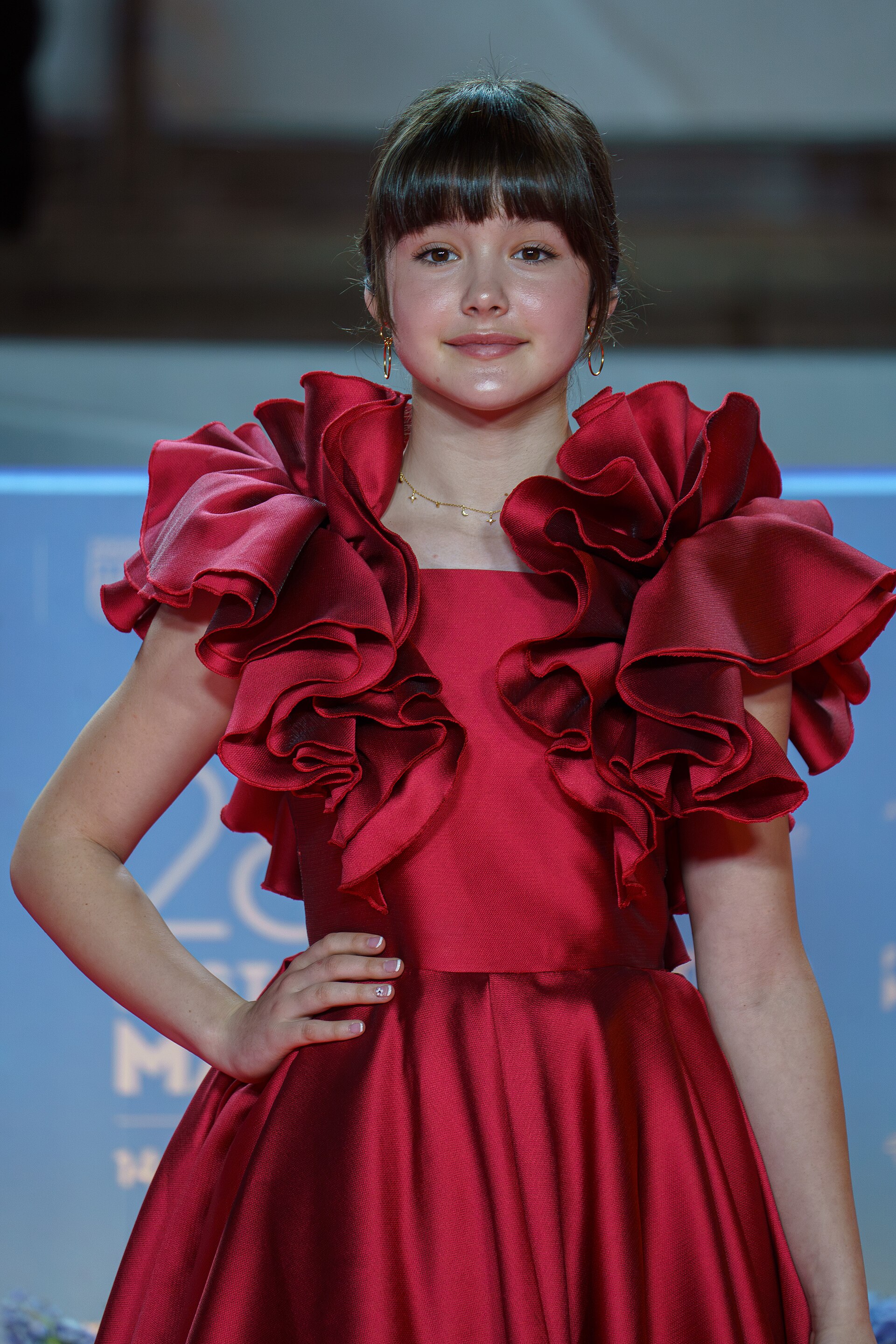 Luna Fulgencio at the Red Carpet of the Malaga 2025 Festival next to Cervantes Theater