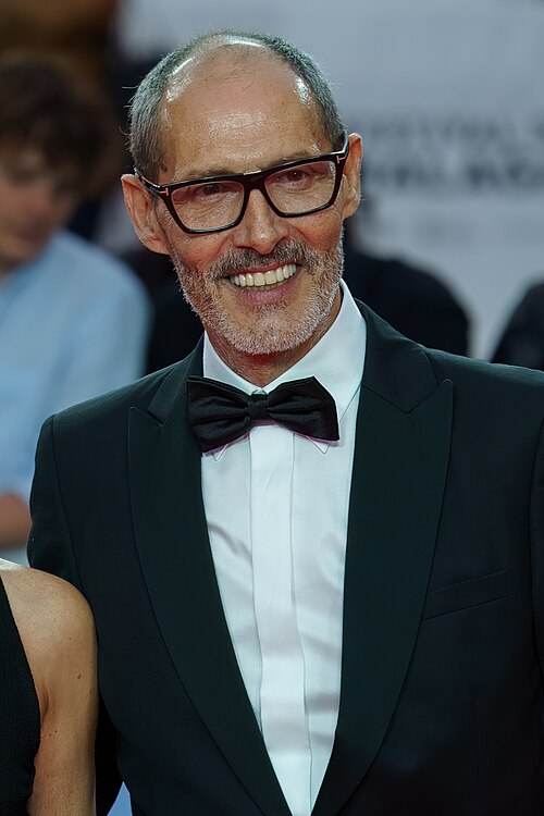 Manuel Bandera at the Red Carpet of the Malaga 2025 Festival next to Cervantes Theater