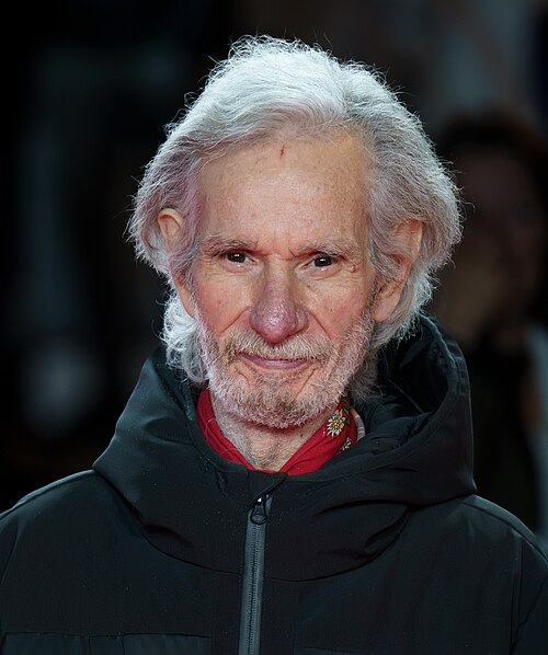 Mario Pardo at the Red Carpet of the Malaga 2025 Festival next to Cervantes Theater