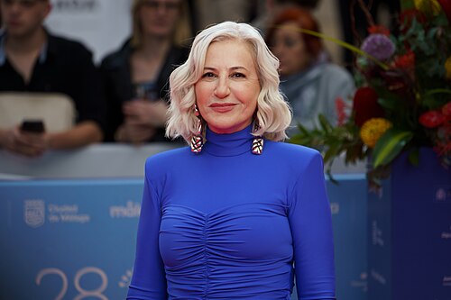 Mercedes Morán at the Red Carpet of the Malaga 2025 Festival next to Cervantes Theater