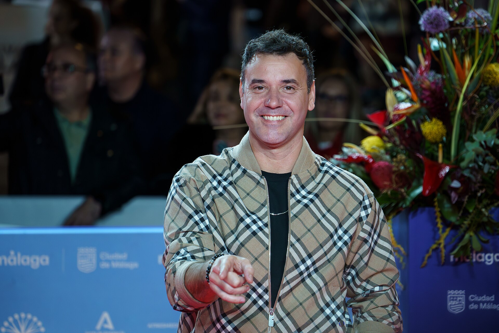 Miquel Fernández at the Red Carpet of the Malaga 2025 Festival next to Cervantes Theater