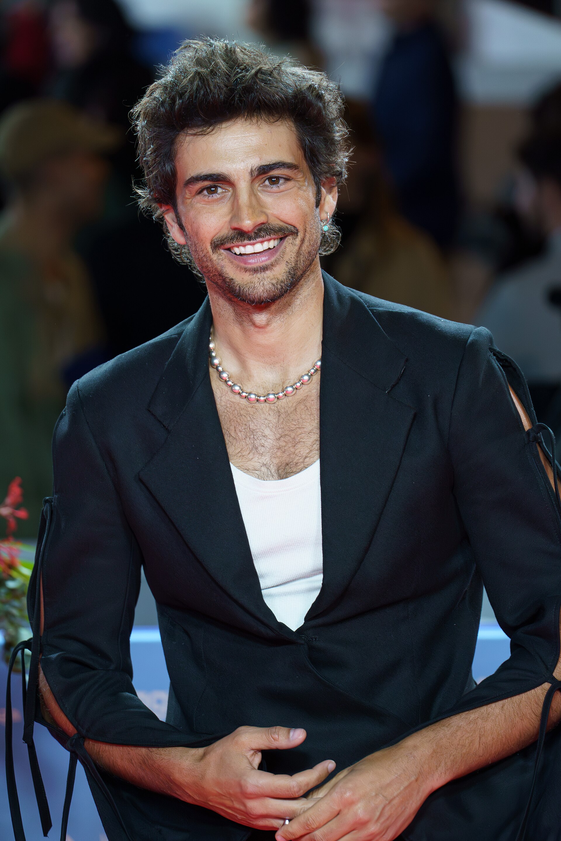 Rubén Bernal at the Red Carpet of the Malaga 2025 Festival next to Cervantes Theater