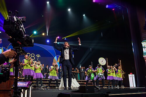 Salva Reina at the stage of Cervantes Theater
 during the Malaga 2025 Festival Closing Ceremony