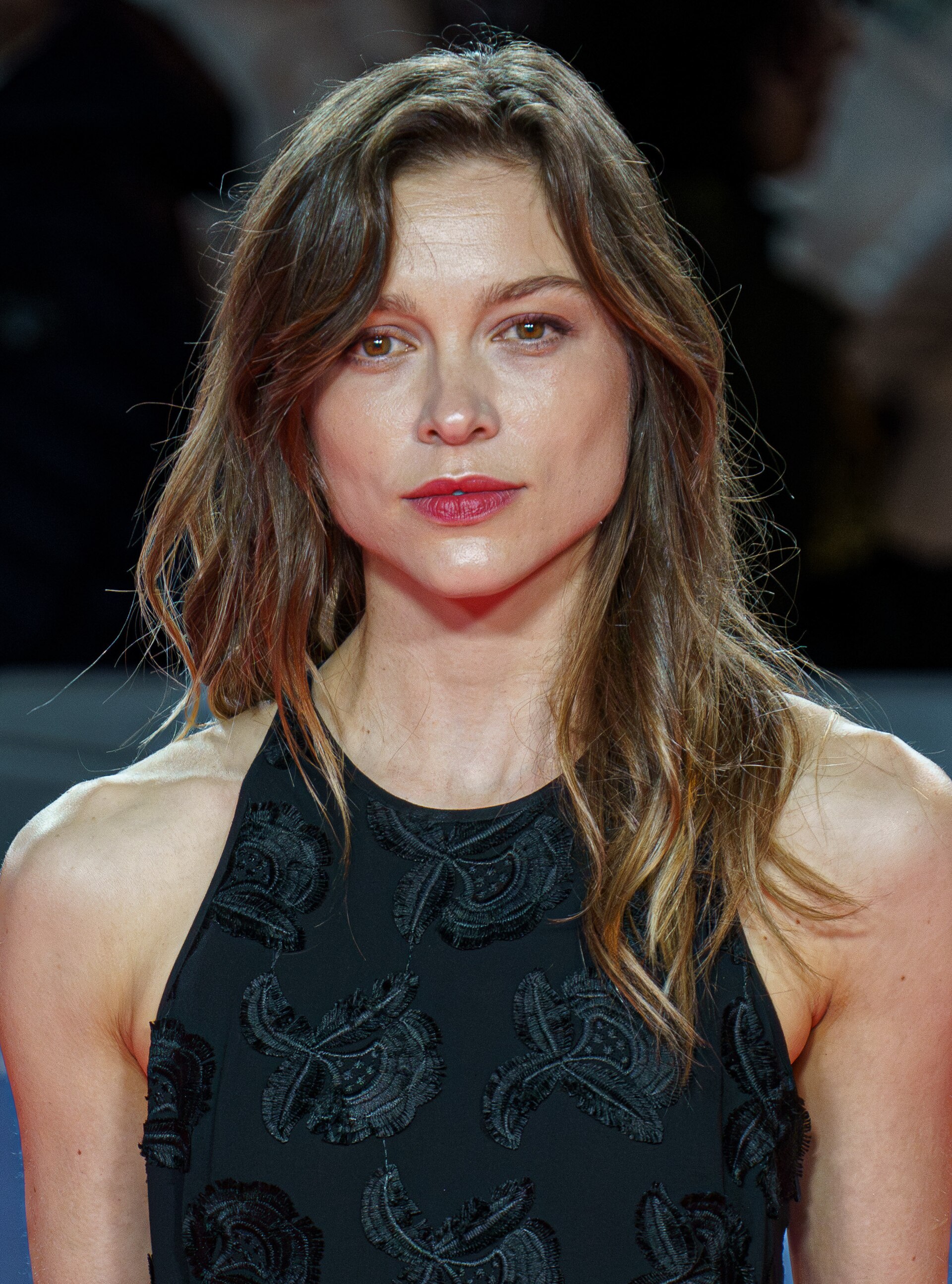 Sophie Cookson at the Red Carpet of the Malaga 2025 Festival next to Cervantes Theater