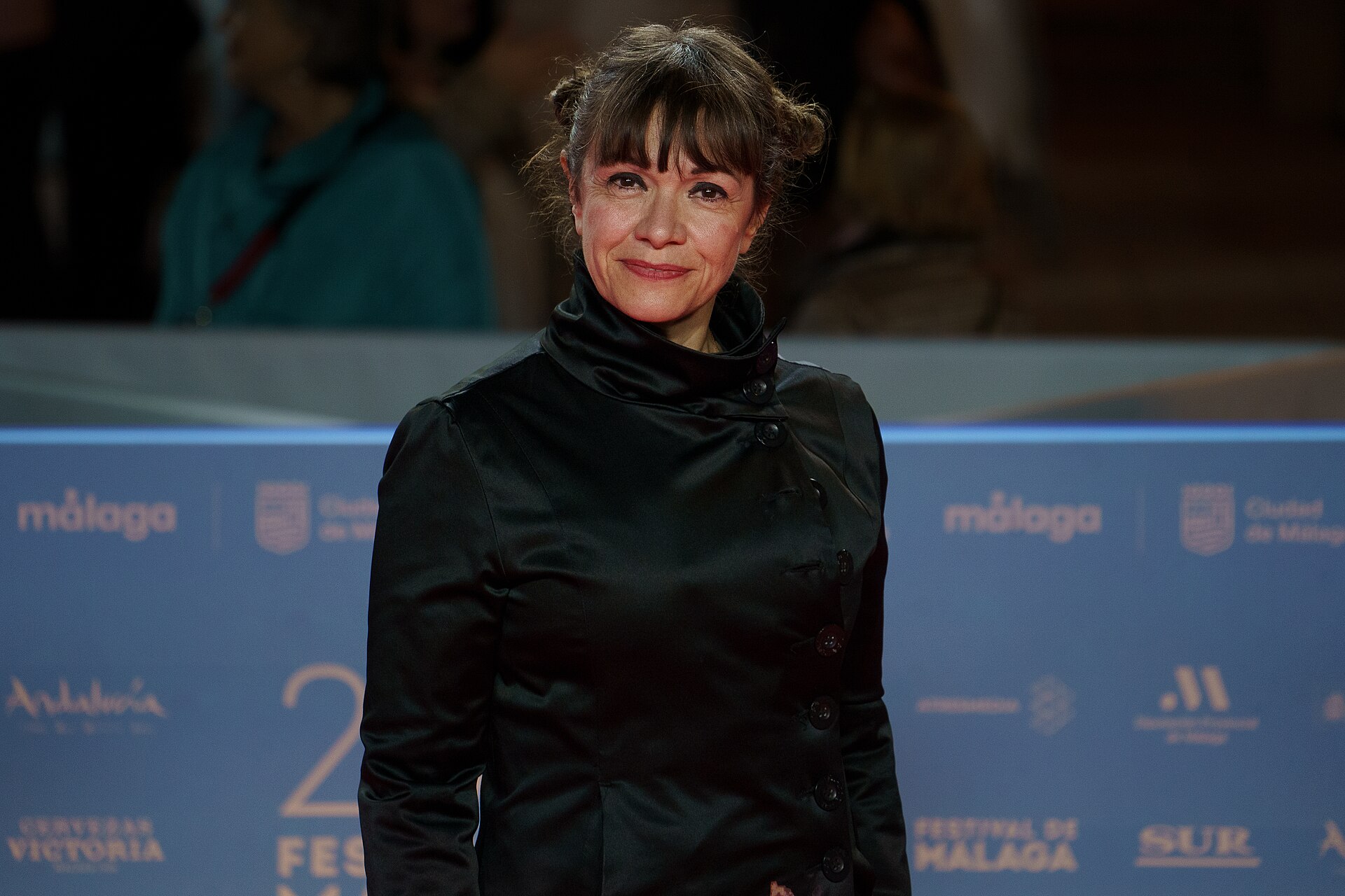 Paola Randi at the Red Carpet of the Malaga 2025 Festival next to Cervantes Theater