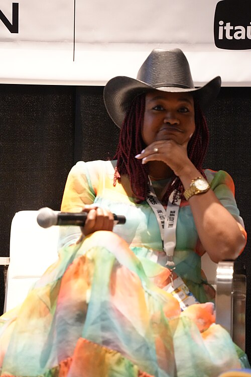 Malina Simon Bacon, Ganggang, panel at SXSW 2025 in Austin, Texas. Creatives in Command: Driving Social Change and Economic Empowerment.