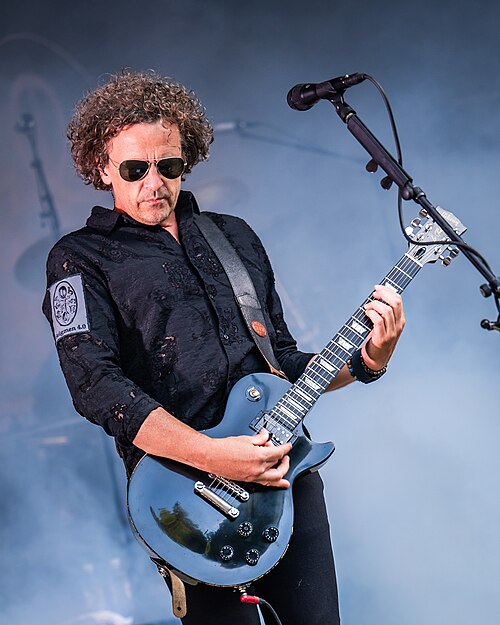 Marius Roth Christensen med Seigmen på festivalen Ravnedalen Live i Kristiansand, 2024