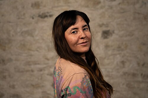 Maryam Nazari, Engineering, at the WikiPortraits studio at the 2025 SXSW Festival.