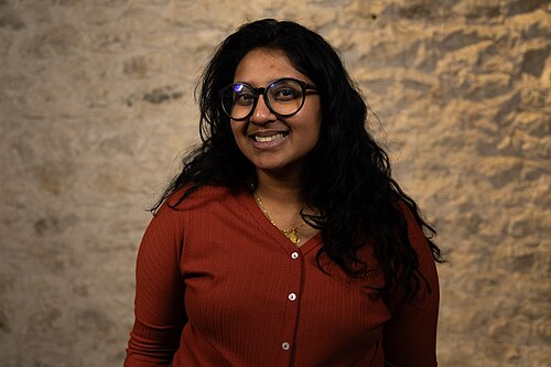 Meenu Pillai, Environmental consultant, at the WikiPortraits studio at the 2025 SXSW Festival.