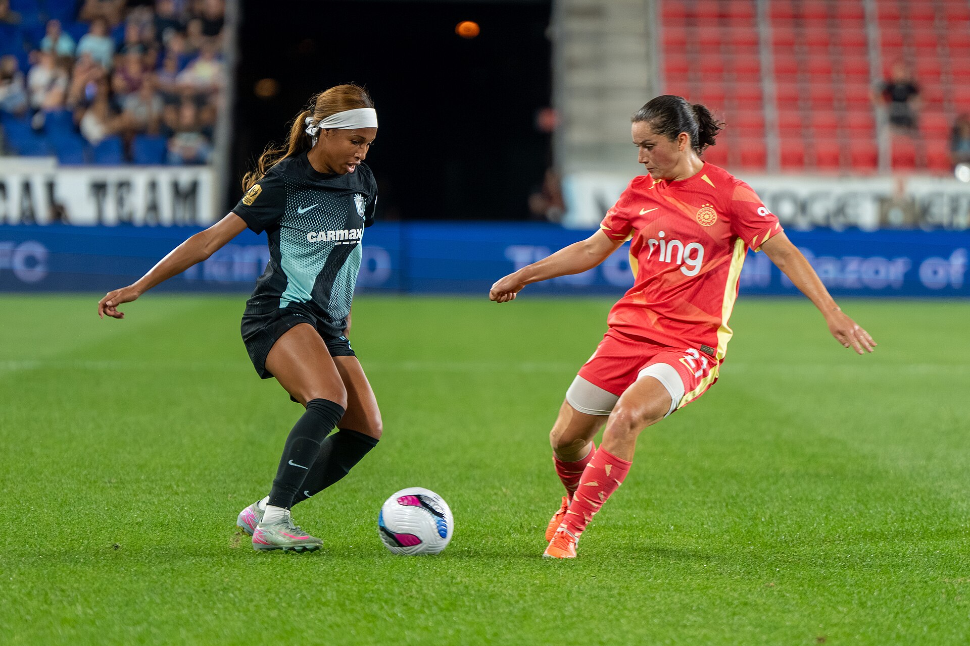 Midge Purce and Jessie Fleming during Gotham FC vs Portland Thorns FC on 26 Sep 2025